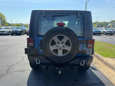 Used 2010 Jeep Wrangler Sport AWD/4WD image 6
