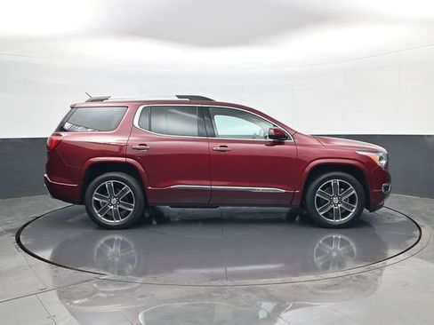 Used 2018 GMC Acadia Denali w/ Technology Package image 4
