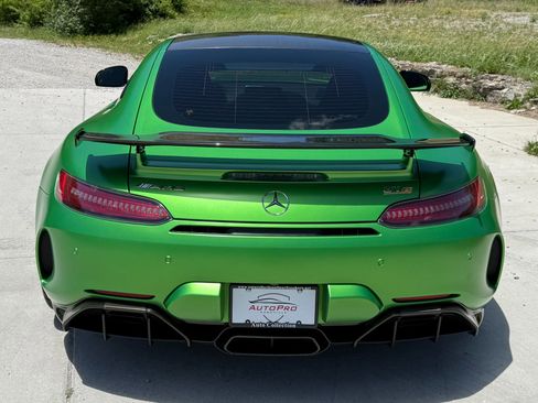 Used 2018 Mercedes-Benz AMG GT R image 6