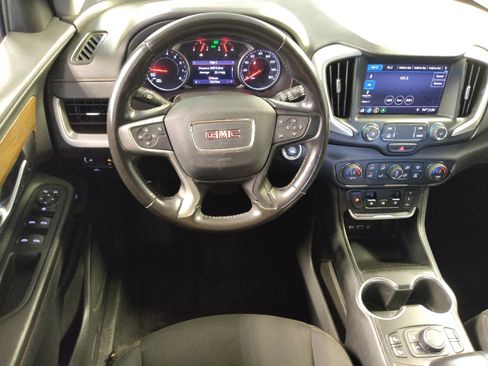 Used 2020 GMC Terrain SLE w/ Driver Convenience Package FWD image 22