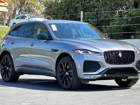 New 2026 Jaguar F-PACE R-Dynamic S image 7