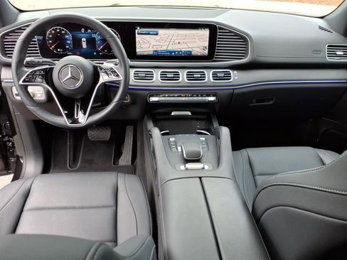 Certified 2025 Mercedes-Benz GLS 450 4MATIC image 16