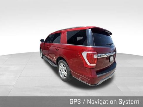 Used 2018 Ford Expedition XLT w/ Equipment Group 202A AWD/4WD image 10