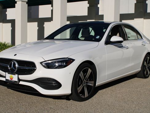 Used 2025 Mercedes-Benz C 300 Sedan image 1