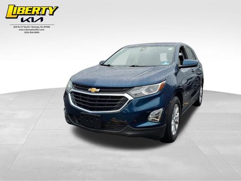 Used 2020 Chevrolet Equinox LT image 3