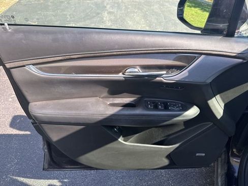 Used 2020 Cadillac XT6 Premium Luxury w/ Platinum Package image 9