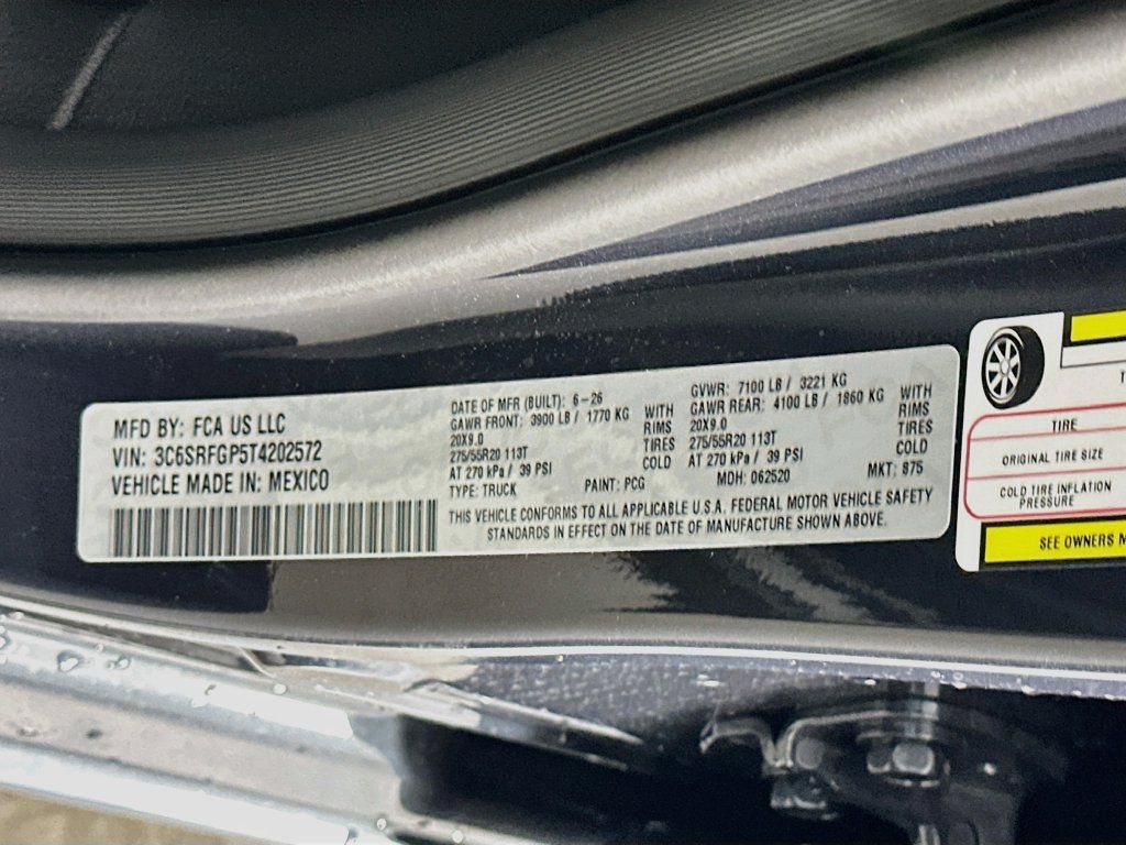 New 2026 RAM 1500 Express AWD/4WD image 19
