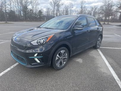 Used 2022 Kia Niro EX Premium