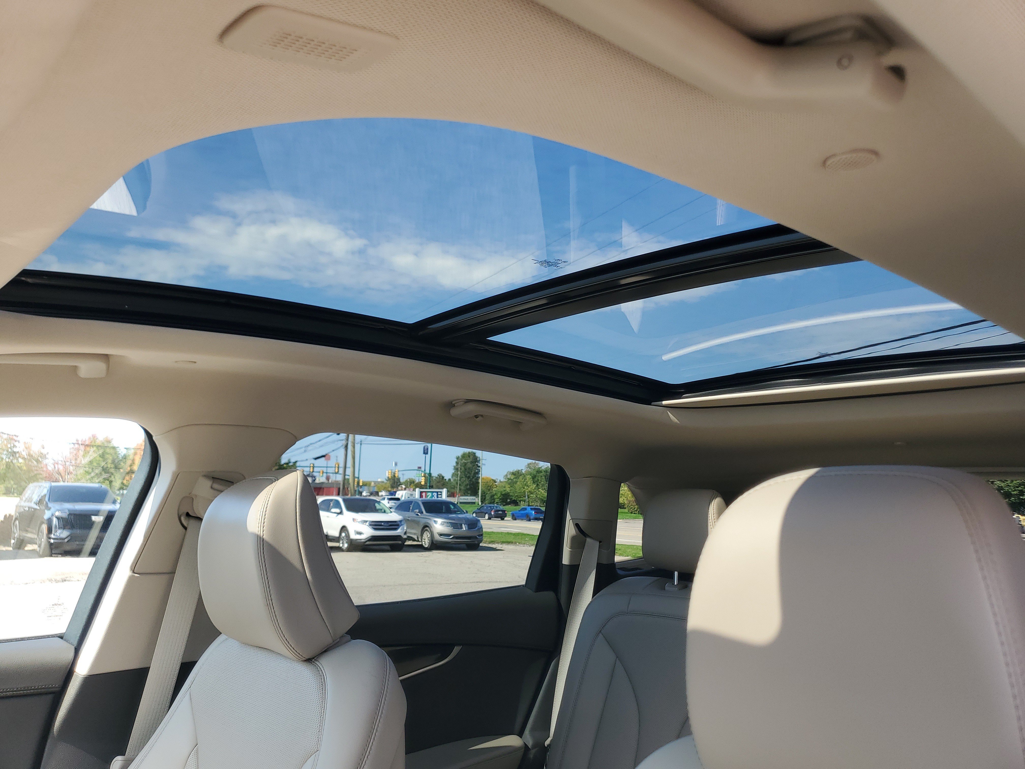 Certified 2023 Lincoln Nautilus Reserve AWD/4WD image 11