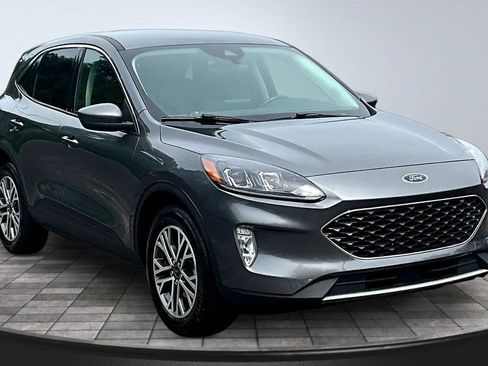 Certified 2022 Ford Escape SEL AWD/4WD image 1