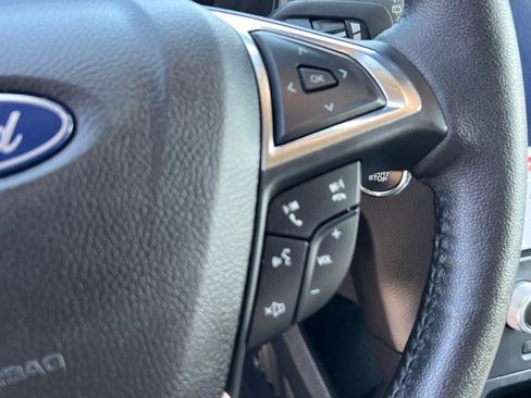 Certified 2022 Ford Edge SEL w/ Convenience Package image 15