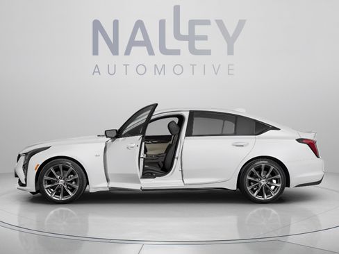 Used 2025 Cadillac CT5 Sport w/ Platinum Package RWD image 4