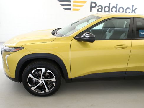 Certified 2024 Chevrolet Trax RS w/ Sunroof Package FWD image 5