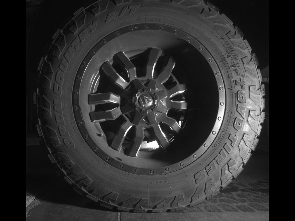 Used 2017 Ford F150 XLT w/ Equipment Group 302A Luxury AWD/4WD image 9