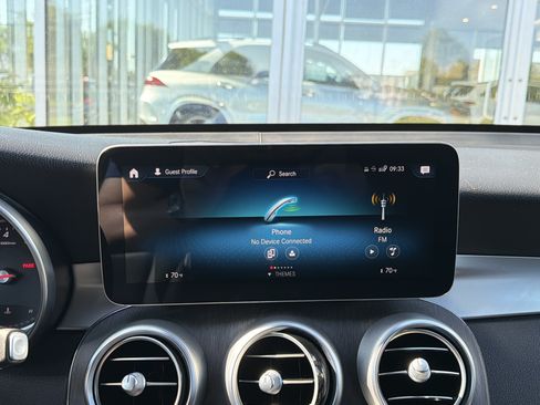 Used 2022 Mercedes-Benz GLC 300 4MATIC image 20