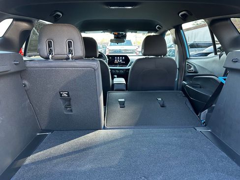 Used 2026 Chevrolet Trax RS image 44