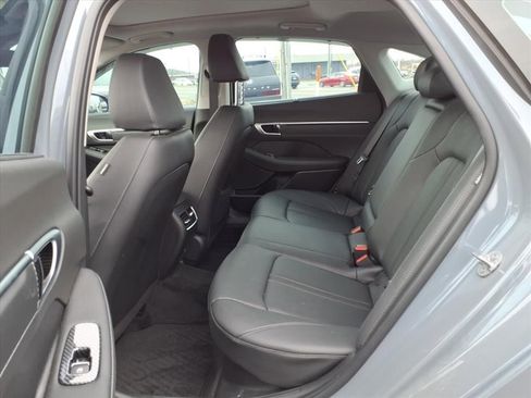 Certified 2025 Hyundai Sonata Limited image 5