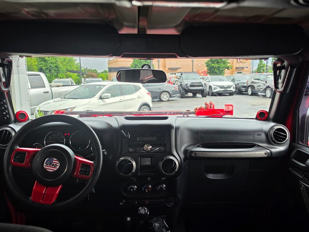 Used 2011 Jeep Wrangler Sport AWD/4WD image 2