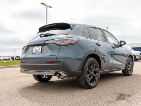 Used 2024 Honda HR-V Sport image 7