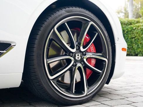 Used 2024 Bentley Continental GT V8 image 49