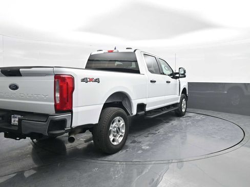 Used 2025 Ford F250 XLT image 7