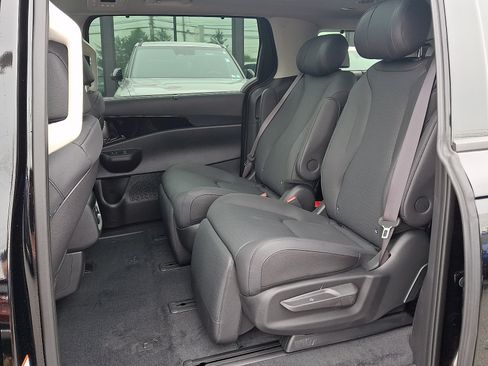 New 2026 Kia Carnival SX Prestige FWD image 6