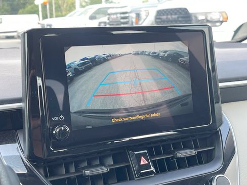 Used 2026 Toyota Corolla LE FWD image 21