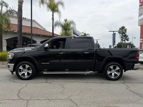 Used 2022 RAM 1500 Laramie AWD/4WD image 5