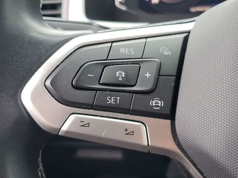 Used 2022 Volkswagen Atlas SE image 35