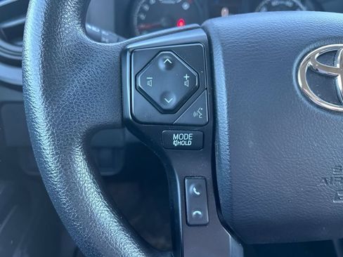 Used 2021 Toyota Tacoma SR AWD/4WD image 21