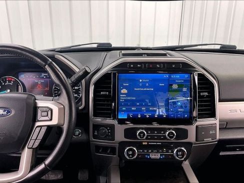 Used 2022 Ford F250 Lariat w/ Tremor Off-Road Package AWD/4WD image 6