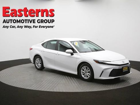 Used 2025 Toyota Camry LE FWD image 52