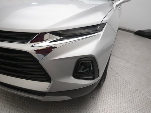 Used 2019 Chevrolet Blazer LT FWD image 23