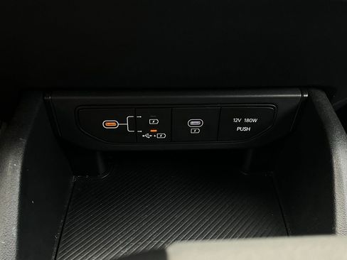 Used 2025 Kia K4 LXS image 25