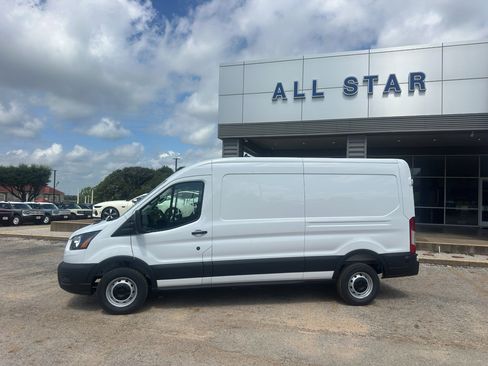 New 2025 Ford Transit 250 148 Medium Roof w/ Load Area Protection Package image 8