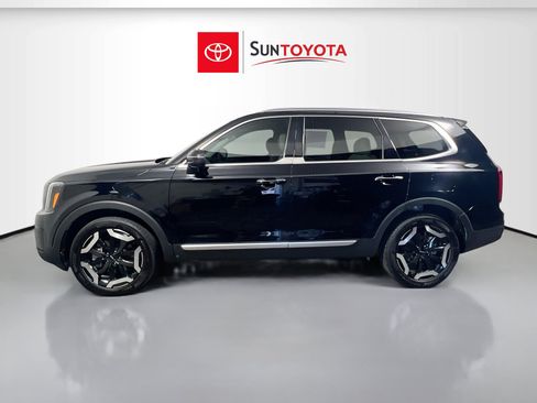 Used 2025 Kia Telluride S FWD image 7