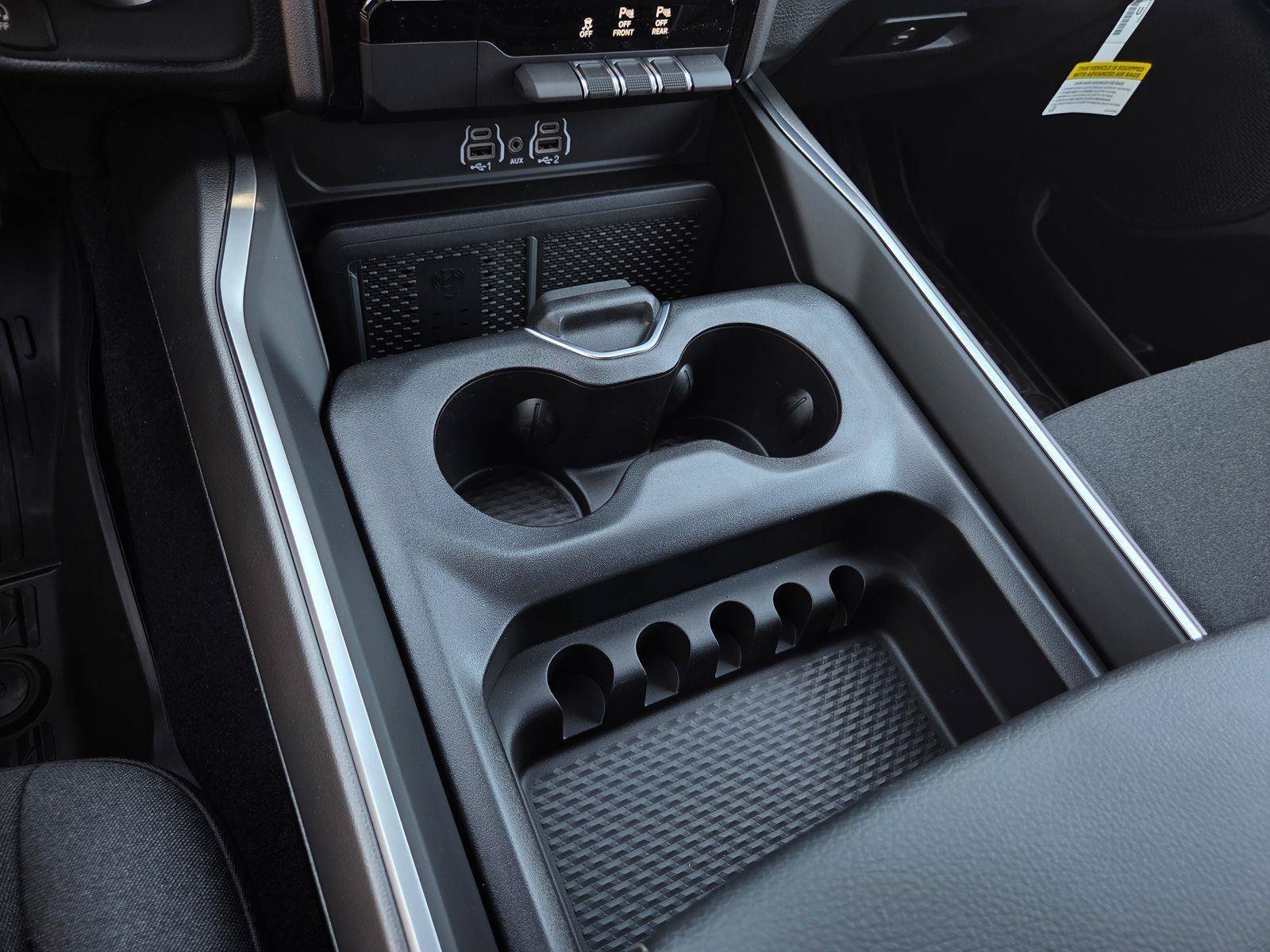 New 2026 RAM 1500 Big Horn AWD/4WD image 10