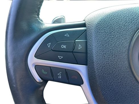 Used 2015 Jeep Grand Cherokee Altitude AWD/4WD image 38
