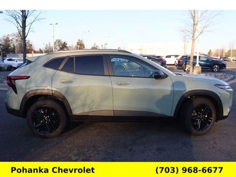 New 2026 Chevrolet Trax ACTIV w/ Sunroof Package image 8