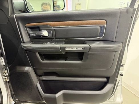 Used 2016 RAM 1500 Laramie image 22