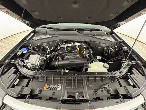 New 2026 Ford Explorer Active w/ Active Comfort Package RWD image 32