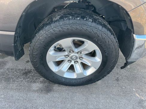 Used 2023 RAM 1500 Laramie image 12