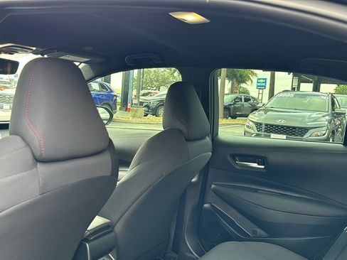 Used 2024 Toyota Corolla SE FWD image 17