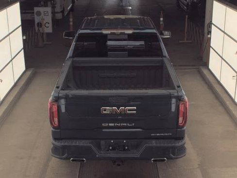 Used 2021 GMC Sierra 1500 Denali w/ Denali Ultimate Package AWD/4WD image 11