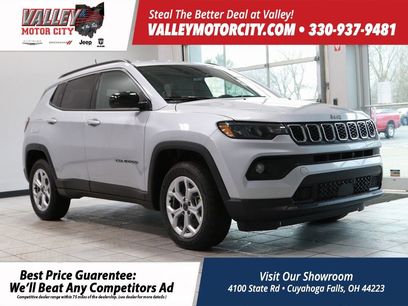 New 2025 Jeep Compass Latitude w/ Convenience Group