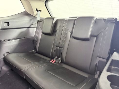 Used 2019 Volkswagen Atlas SE w/ Towing Package image 23