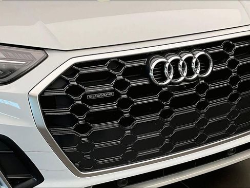 Certified 2025 Audi Q5 2.0T Premium Plus w/ Premium Plus Package image 31