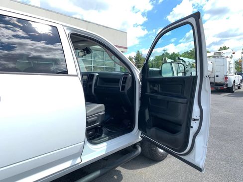 Used 2015 RAM 2500 Tradesman w/ Protection Group AWD/4WD image 23