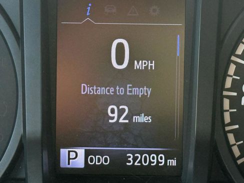 Used 2019 Toyota Tacoma SR w/ SX Package image 20