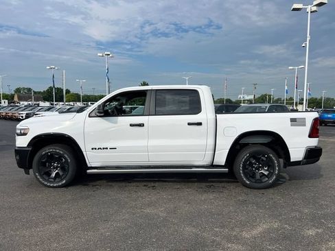 New 2026 RAM 1500 Big Horn AWD/4WD image 4